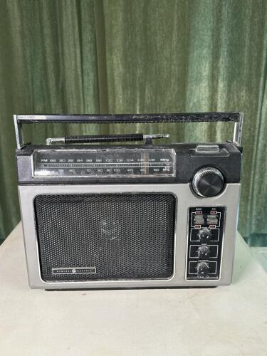General Electric Portable AM/FM Radio