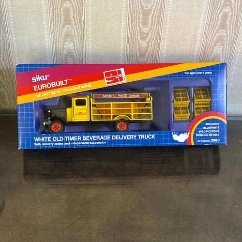 Siku EuroBuilt 1:55 Die-Cast Coca-Cola White Old-Timer Beverage Delivery Truck in Box