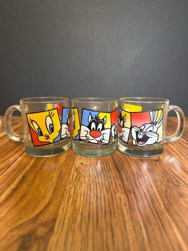 1994 Warner Bros. Looney Tunes Glass Mug Set