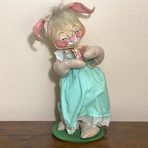 Collectible Vintage 1987 Annalee Bunny Doll