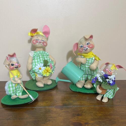 Collectible Vintage Set Of 1988 Spring Garden Bunny Annalee Dolls