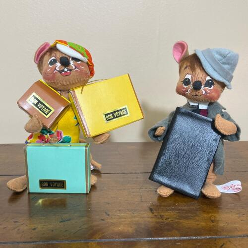 Collectible Vintage 1989 Pair Of Annalee Bon Voyage Mice