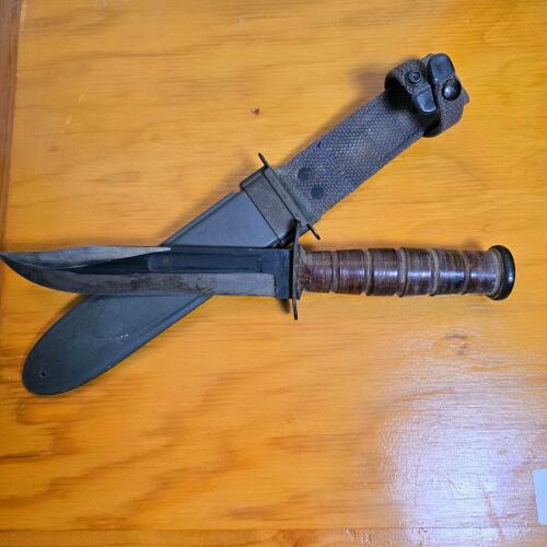 Vintage WWII US M3 Trench Knife with M8A1 Scabbard