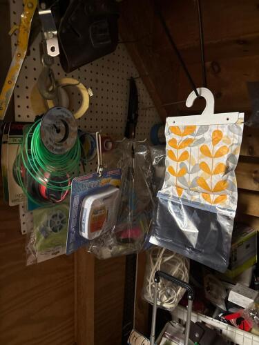 Pickers Crawl Space Lot