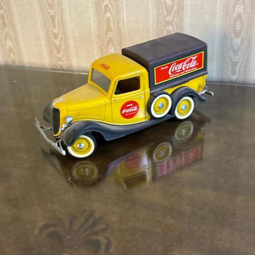Scale Model Replicas Coca-Cola Ford V8 Die-Cast Coin Bank Truck with Key