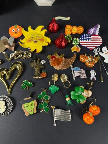 Mixed Holiday Brooch and Pin Lot&mdash;Includes Vintage Annalee