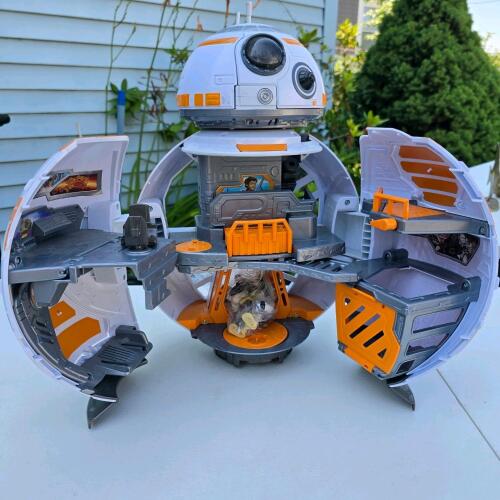 Star Wars Galactic Heroes BB-8 Transforming Playset w/ 5 Figures, 15&rdquo; Tall, Hasbro, Lights/Sounds