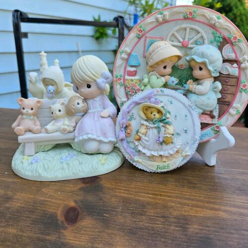 Precious Moments Lot