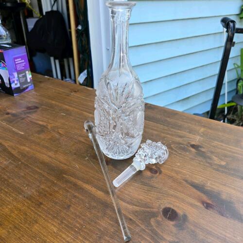 Elegant 13" Glass Crystal Decanter with Grape Stopper and Stirrer