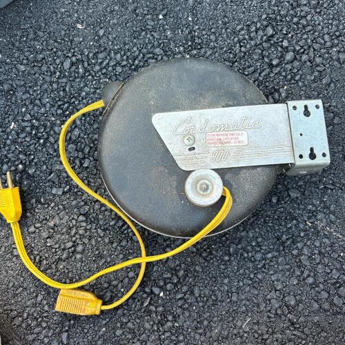 Cordomatic 900 Retractable Extension Cord Reel