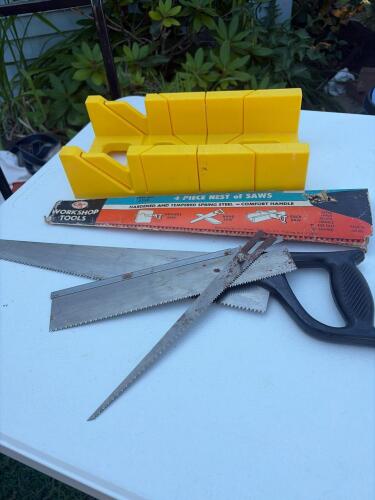 Vintage Workshop Tools 4-Piece Saw Set with Miter Box