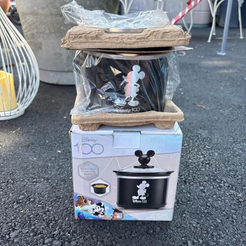 Disney Mini Mickey Mouse Crock Pot
