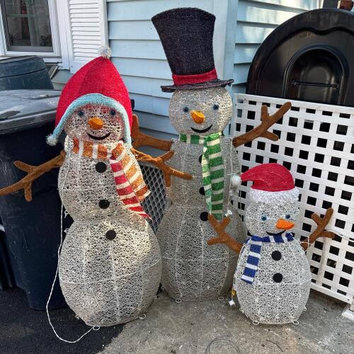 Outdoor Lighted Snowman Decor Set