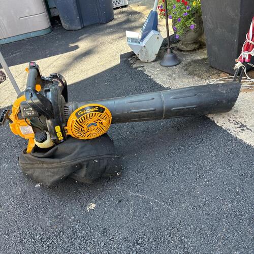 Cub Cadet Gas Powered Leaf Blower Vacuum