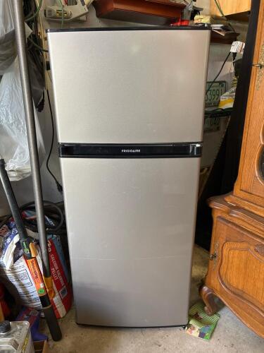 Frigidaire Compact Refrigerator with Top Freezer