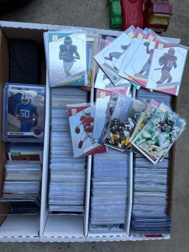 Football Card Lot, Stars, Rookies, Inserts, Panini/Topps, Rodgers, Mahomes