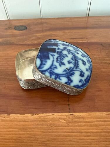 Chinese Porcelain and Metal Trinket Box