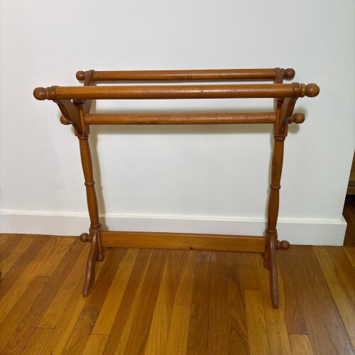 Traditional Vintage Wooden Quilt Rack