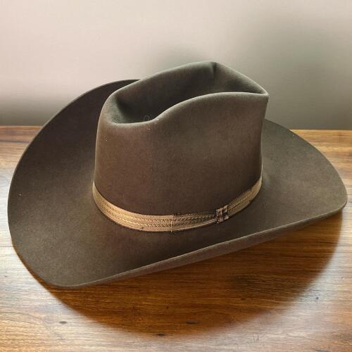Resistol Beaver Western Cowboy Hat Size 7 Walnut Brown with Box
