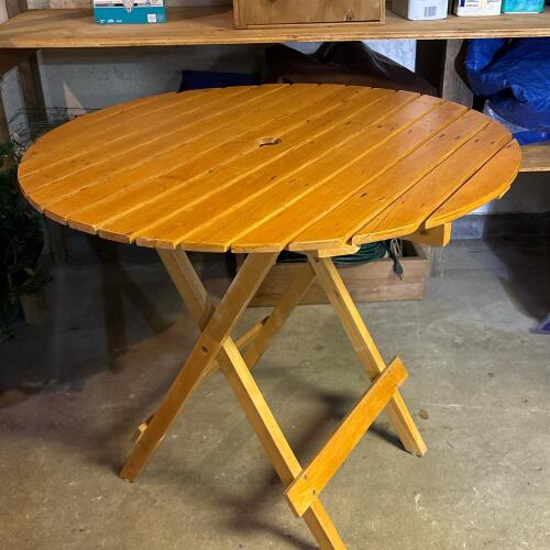 Folding Round Wood Patio Table
