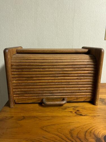 Wooden Roll-Top Bread Box