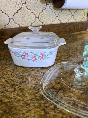 Corning Ware Casserole Tulip Pattern with Two Lids