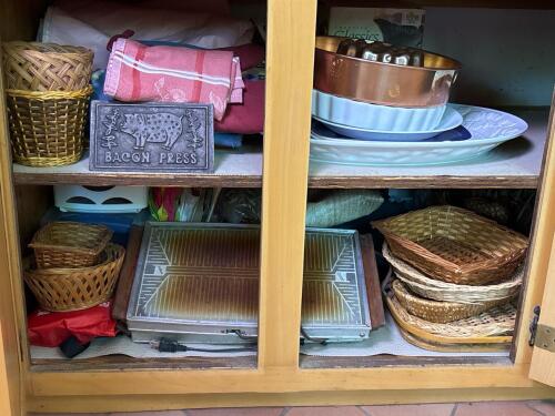 Assorted Kitchenware