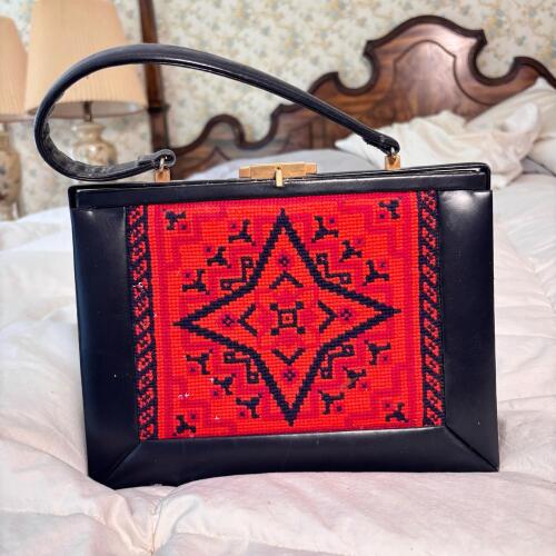 Valigeria Cajano Napoli Needlepoint Handbag