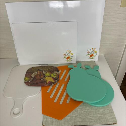 Assorted Cutting Boards and Kuchenretter Board