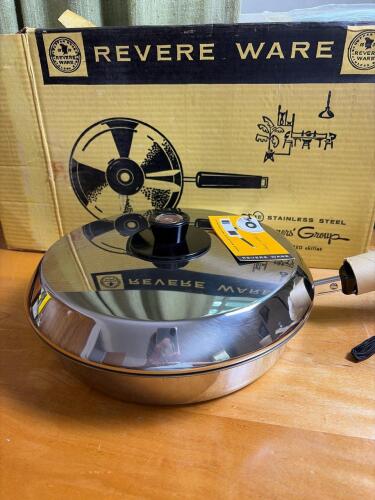 Revere Ware 10 Inch Covered Tapered Skillet