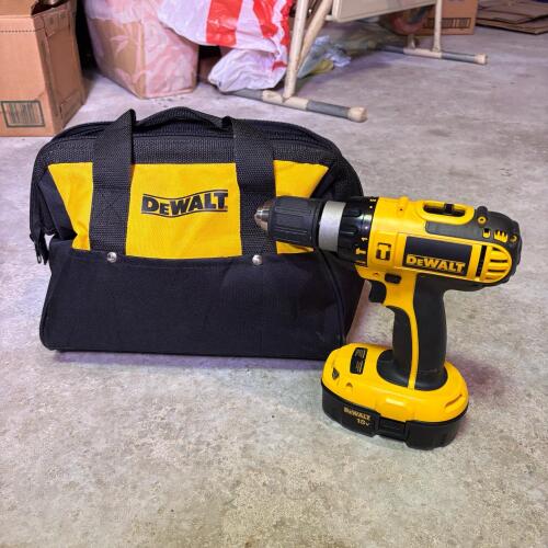 DeWalt Cordless Hammer Drill with Bag
