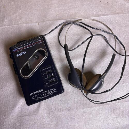 Sanyo Cassette Player with Headphones