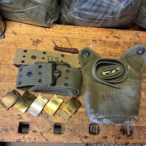 U.S. Military Accessories Lot
