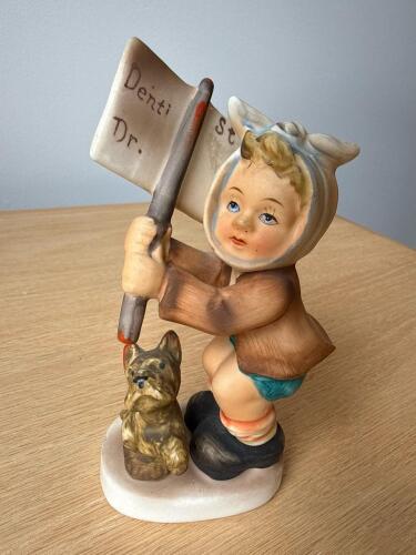 Goebel Toothache K8577 Figurine with Dog