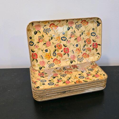 Set of Japanese Floral Patterned Trays