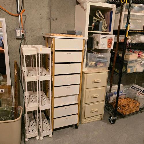 Assorted Sewing and Quilting Notions and Organizers