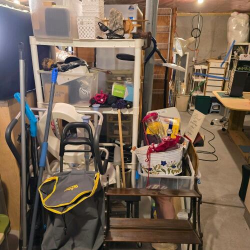Large Pickers Lot with Plastic shelf