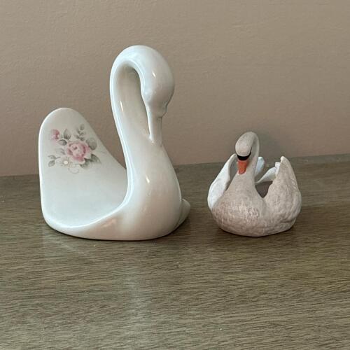 Pair of Swan Figurines - One Pfaltzgraff