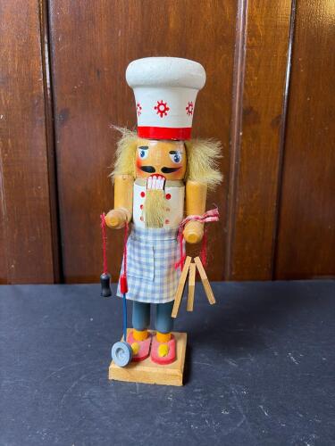 Wooden Chef Nutcracker Figurine