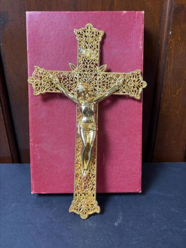Gallo Co. NY Gold-Tone Filigree Crucifix Cross