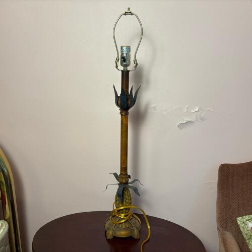 Berman Pineapple-Form Table Lamp