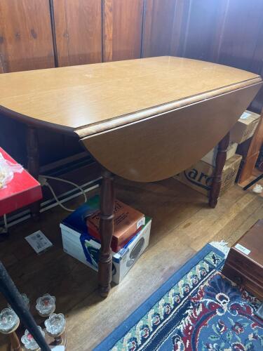 Mid-Century Style Drop Leaf Table