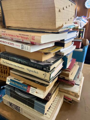 Assorted Book Lot
