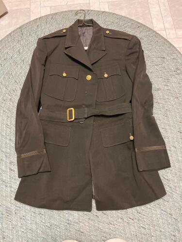 U.S. Army Officer Dress Jacket with Belt