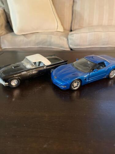 Die-cast 2002 Corvette & Plastic Thunderbird Car