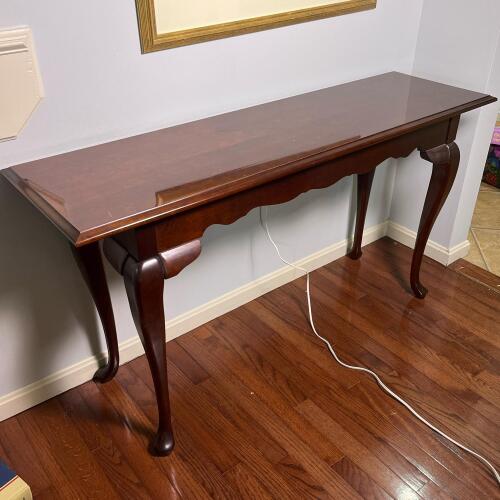Null Manufacturing Mahogany Finish Console Table