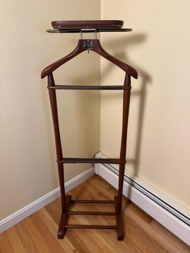 Wooden Gentleman's Valet Stand with Crest