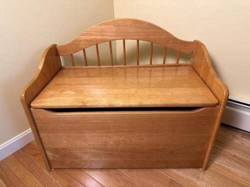 Wooden Toy Chest Bench with Lift Top