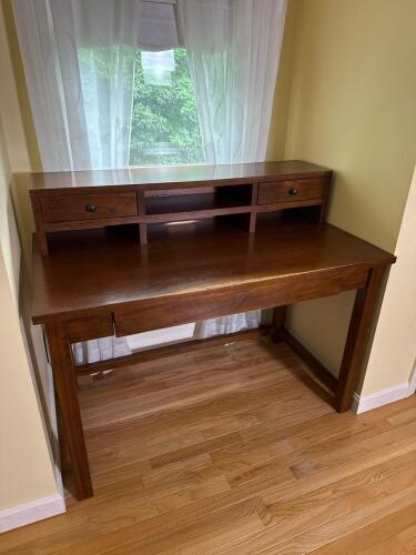 Wooden Desk with Hutch and Pull-Out Drawer