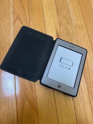 Amazon Kindle Touch eReader with Case
